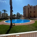 Vista Al Puerto *