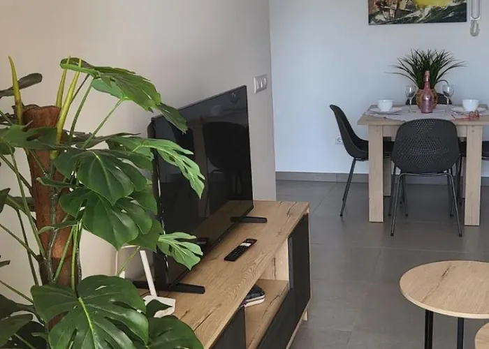 Vista Al Puerto La Manga del Mar Menor